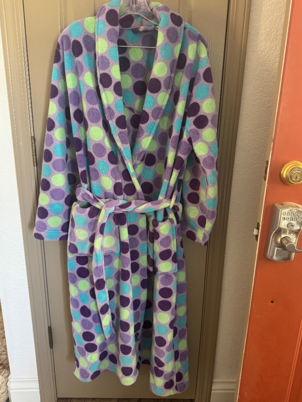 Women's Adonna polar fleece purple polka dot robe size L